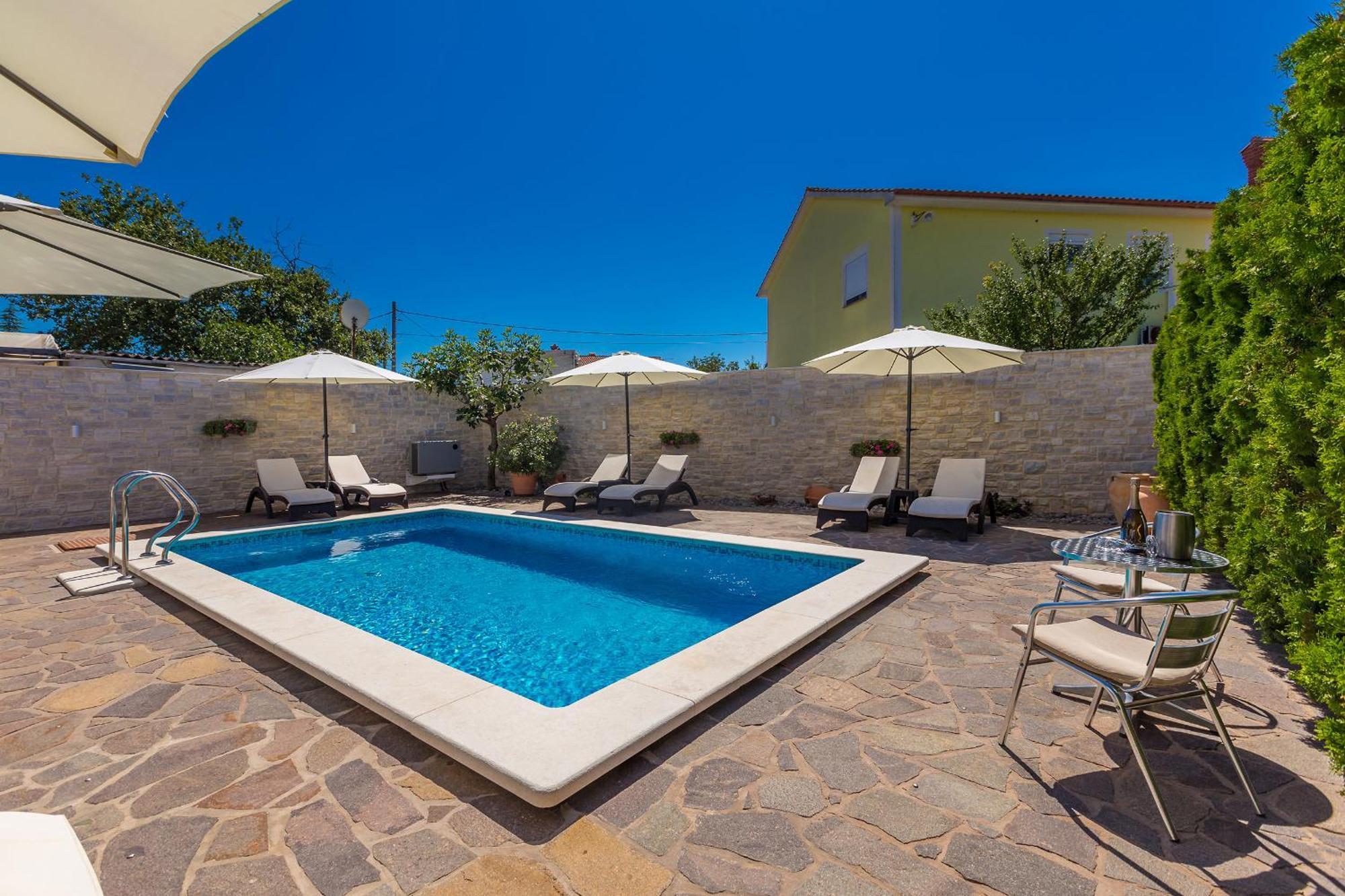 Guest House Antonella Malinska Exterior foto